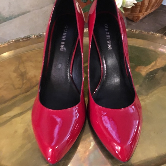 Red Patent Leather High Heels - Picture 2 of 6